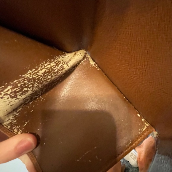 Vintage Louis Vuitton Monogram Wallet - Picture 7 of 7